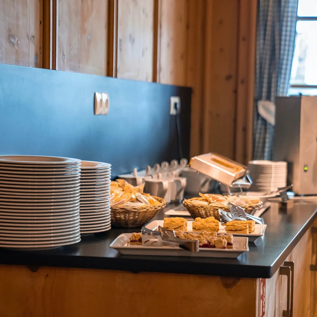 Nachmittags-Buffet in der AlpenOase Sonnhof