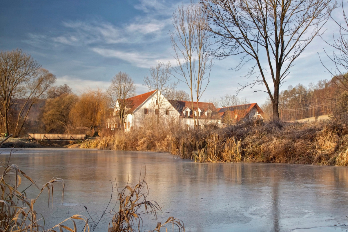 Hotel Landhofmühle im Winter